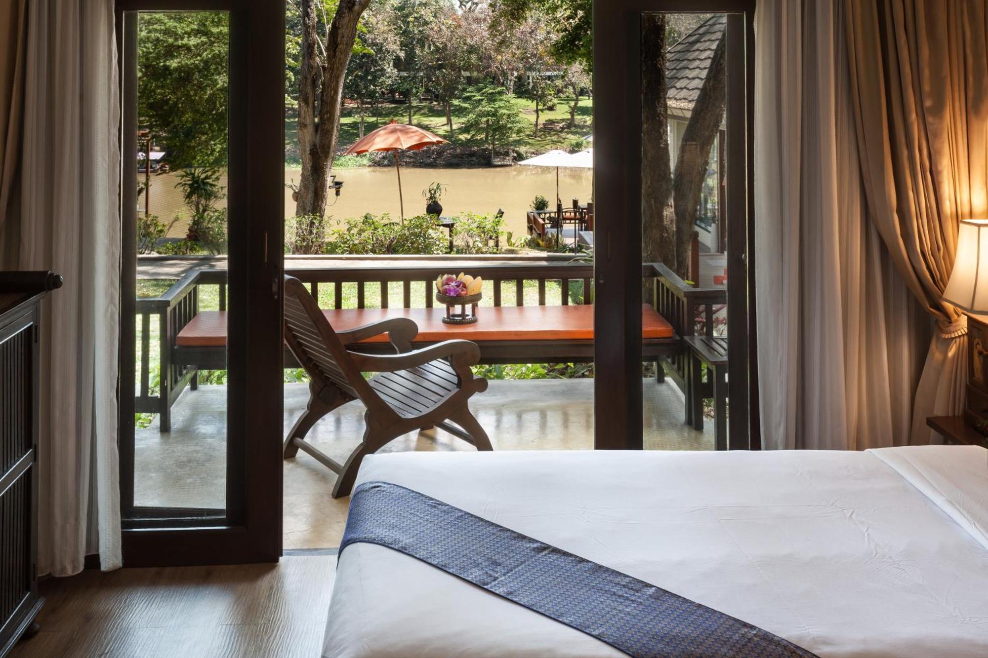 Lanna Dusita Riverside Boutique Resort Chiang Mai Exterior photo